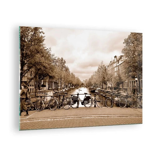 Obraz na szkle - Holenderskie klimaty - Most w Amsterdamie z rowerami w stylu retro - 70x50cm