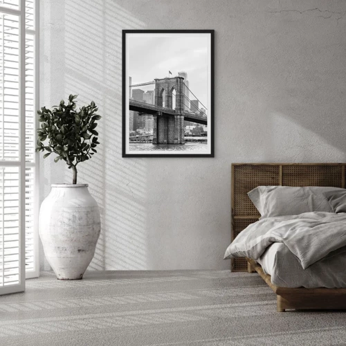 Plakat w czarnej ramie - Nowojorskie klimaty - Brooklyn Bridge w monochromatycznym ujęciu - 50x70cm