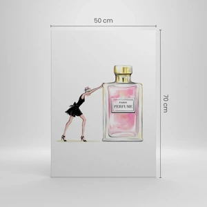 Obraz na płótnie - Esencja kobiecości - Elegancka ilustracja kobiety w czarnej sukience przy dużym flakonie perfum - 50x70cm